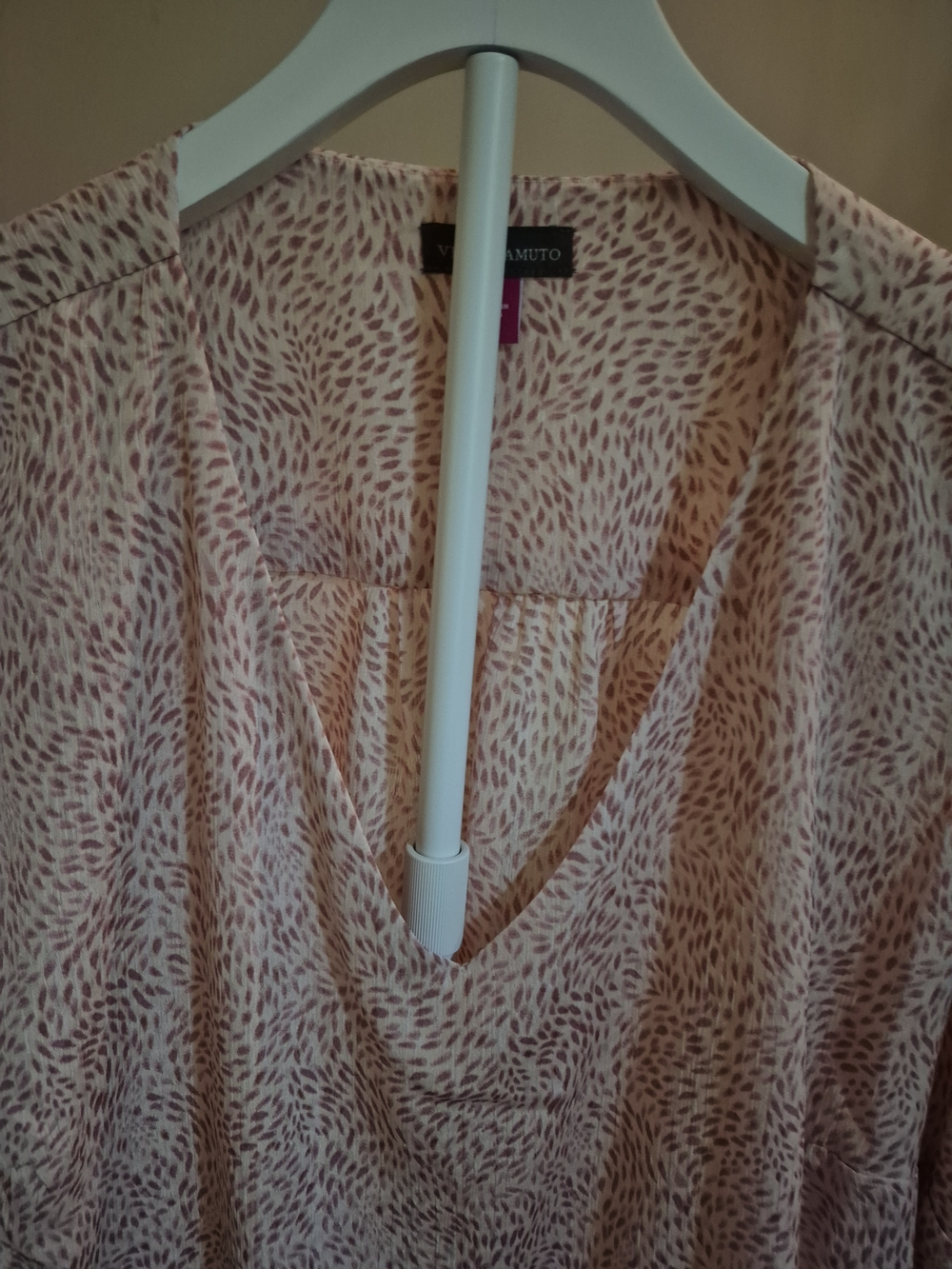 Vince Camuto Pink Printed V-Neck Ruffle Sleeve Blouse - Picture 4 of 7
